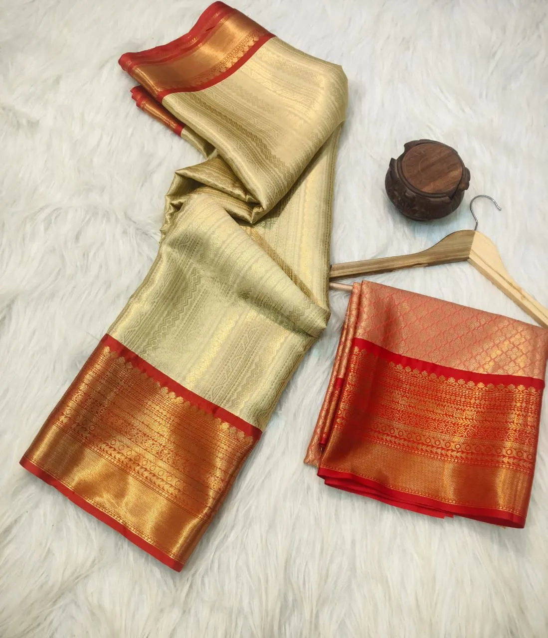 Banarasi Tissue Semi Silk Combo Saree